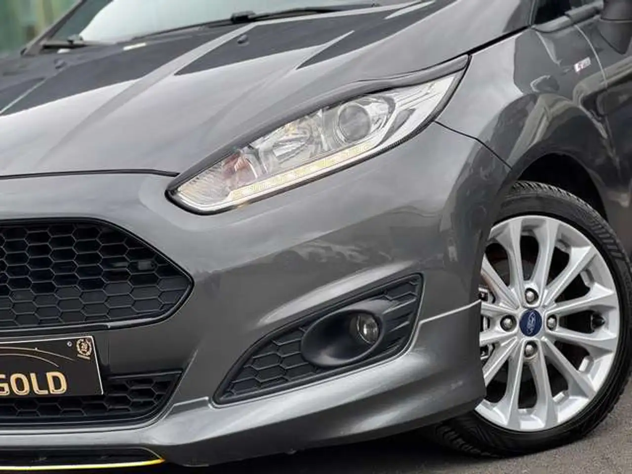 Ford Fiesta 5 portes — photo 5