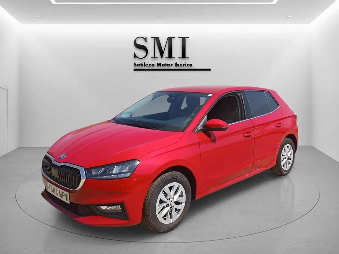 Skoda Fabia 1.0 TSI Selection 70kW Rojo - 1