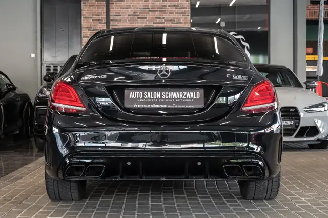 Mercedes-Benz C 63 Amg view 9