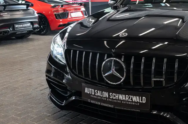 Mercedes-Benz C 63 Amg view 10