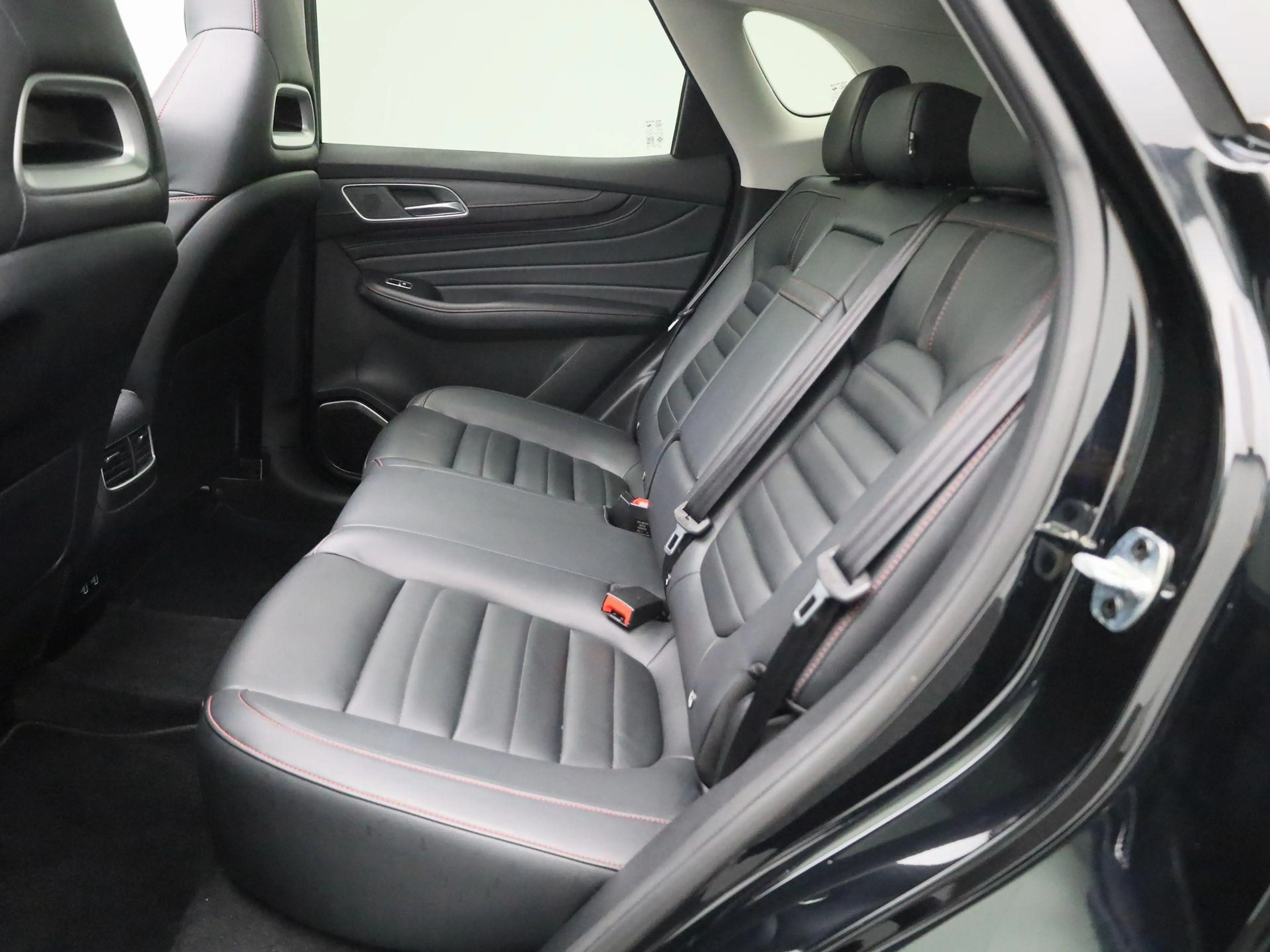 MG EHS 1.5 TGDI PHEV Aut. Luxury | Panoramadak | Navi | 3 — photo 10