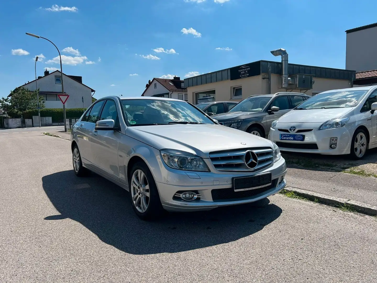 Mercedes-Benz C 200 CDI Lim. Automatik Xenon Elekt.Sitze PDC Silber - 1