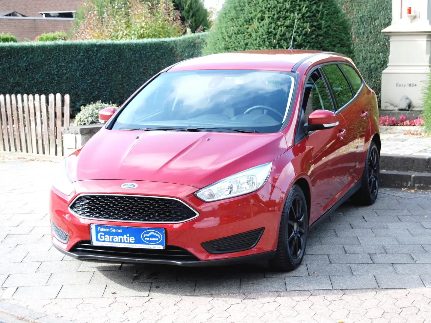 Ford Focus Trend * Navi-Klima-Garantie-Service Neu * Rouge - 1