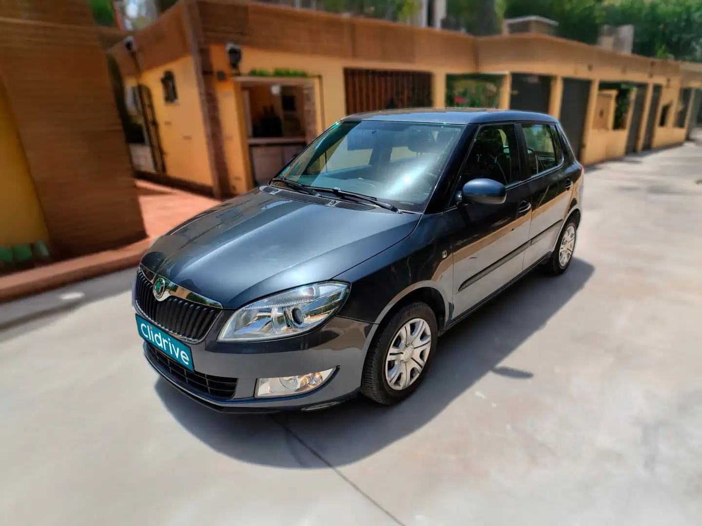 Skoda Fabia 1.2 Spirit 60 Gris - 2