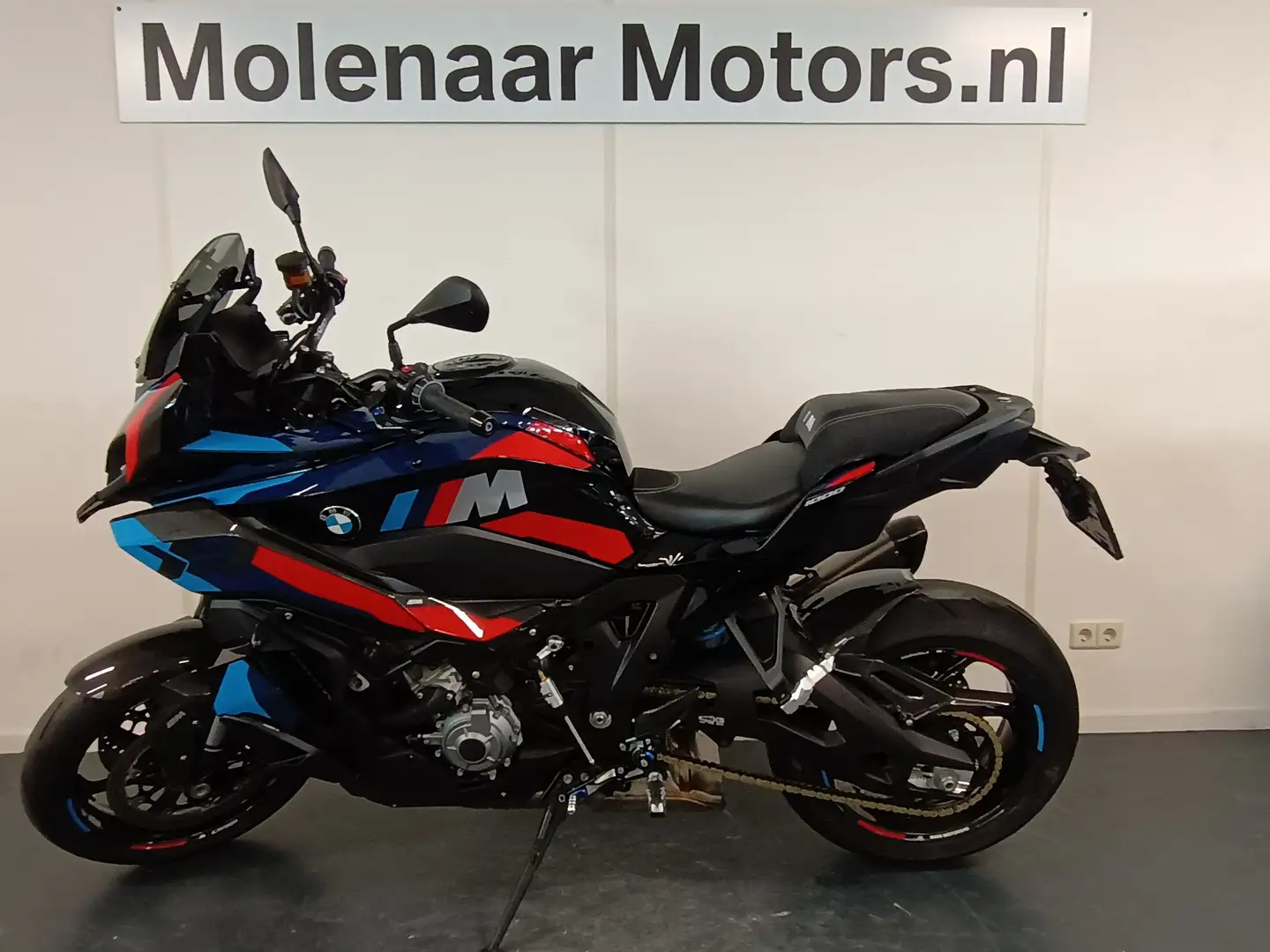 BMW M 1000 XR Zwart - 2