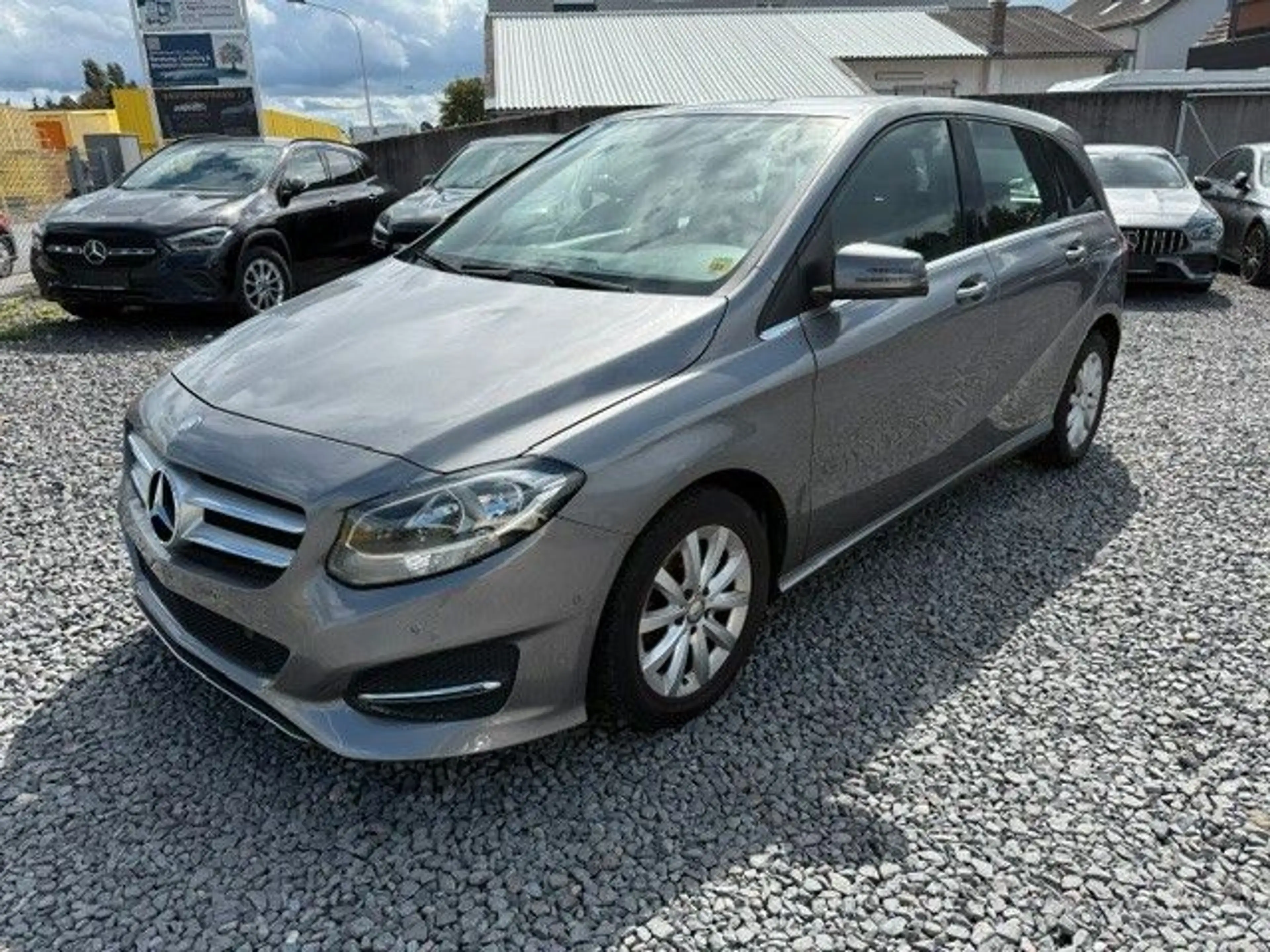 Mercedes-Benz B 180 CDI / d 7G-DCT