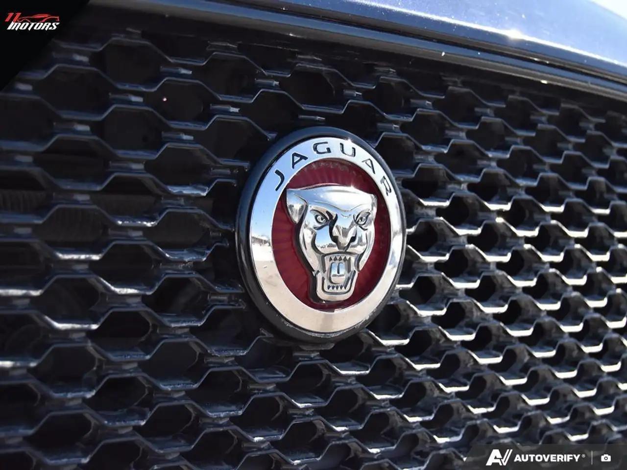 Jaguar XJ снимка Jaguar XJ