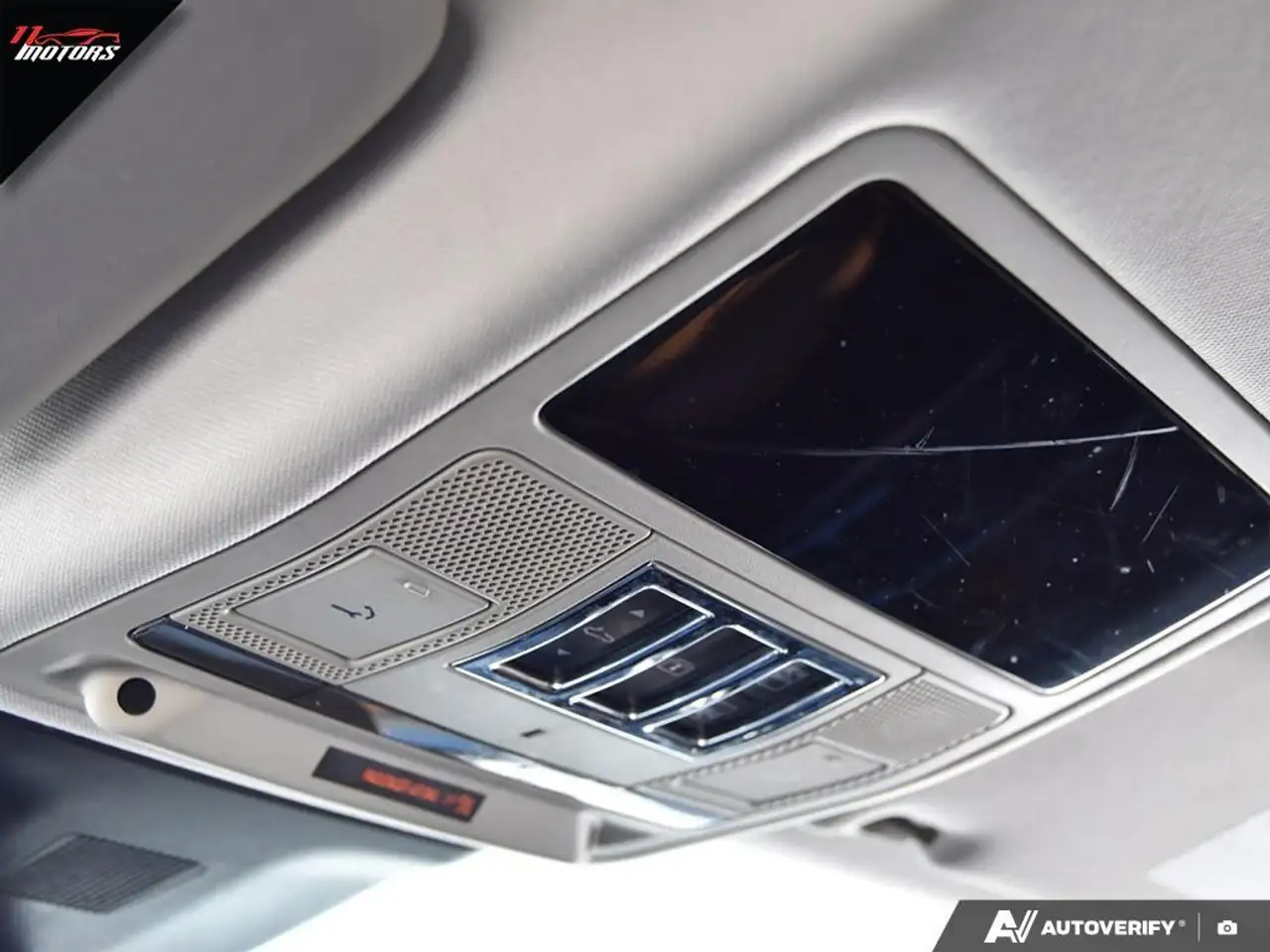 Jaguar XJ снимка Jaguar XJ