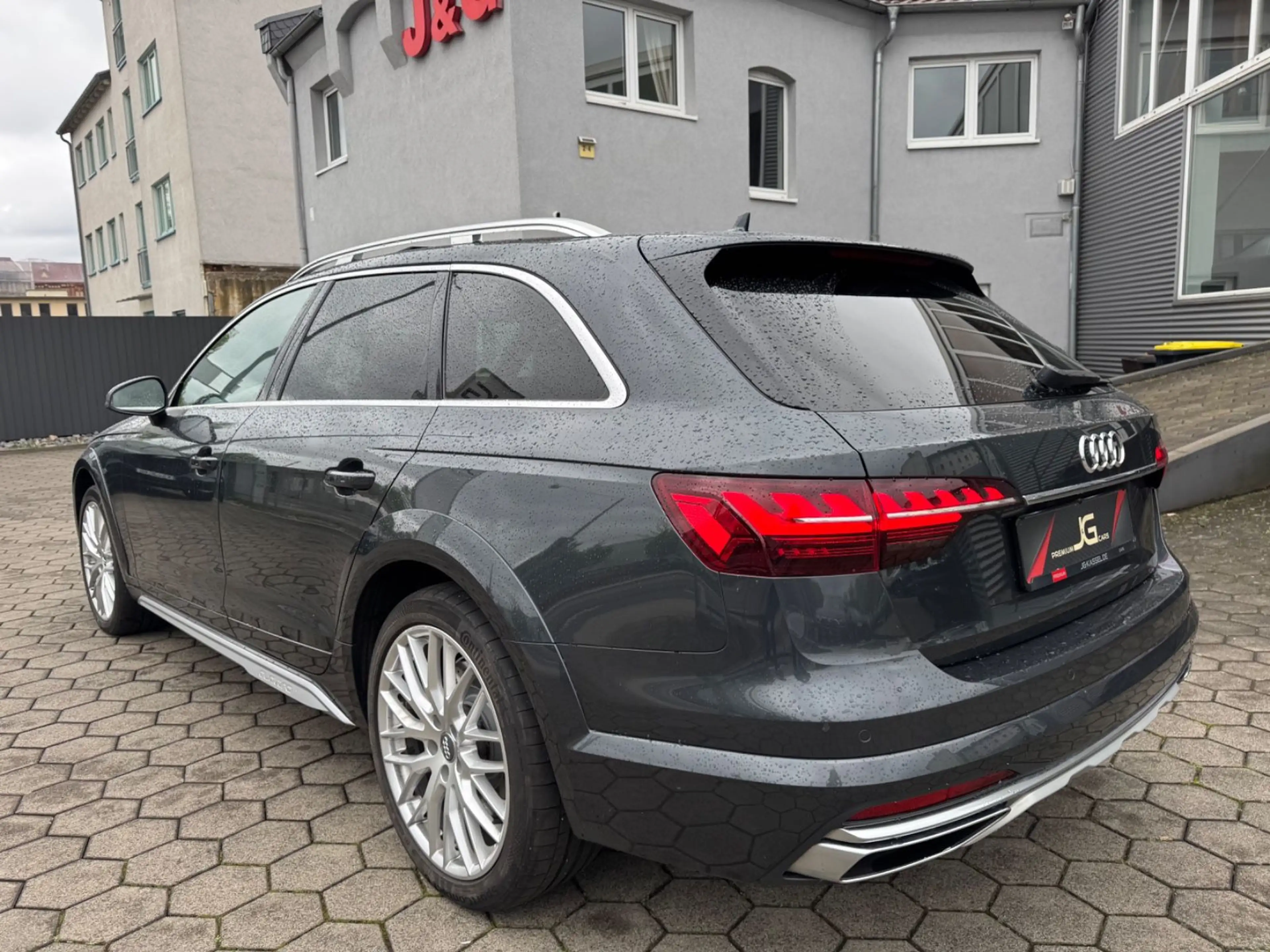 Audi A4 allroad q. 50 TDI Matrix*Virtual*Pano*B&O*ACC — photo 4