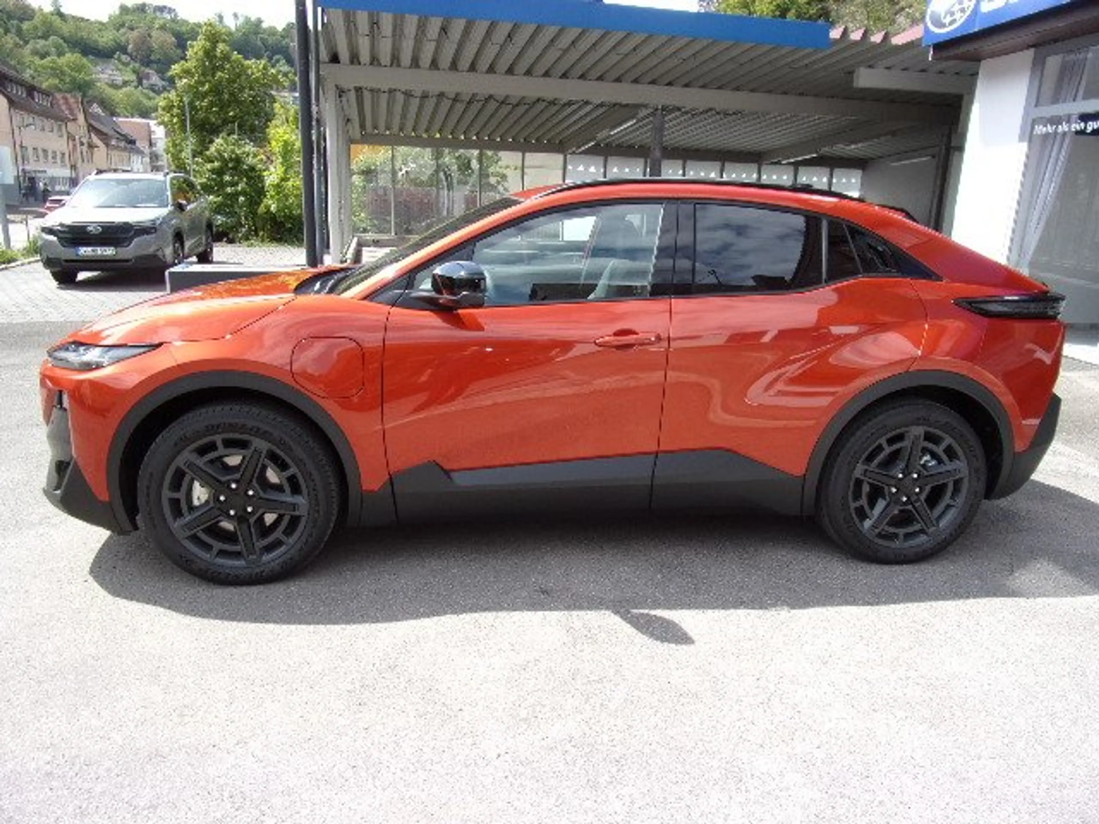 Subaru Uncharted Uncharted 77 AWD Platinum — photo 2