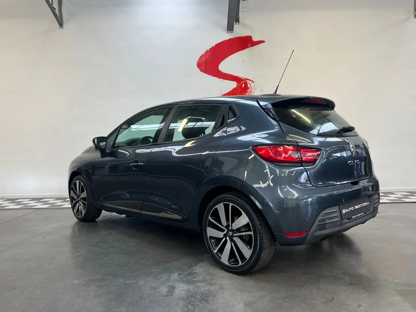 Renault Clio Clio 0.9 TCe Grijs - 2