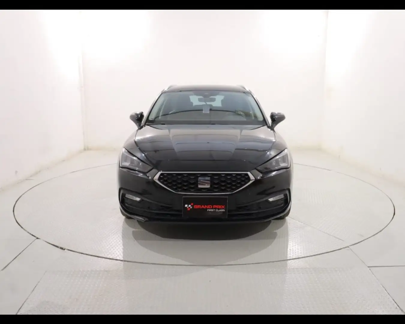 SEAT Leon Sportstourer 1.5 eTSI 150 CV DSG Xcellence Nero - 1