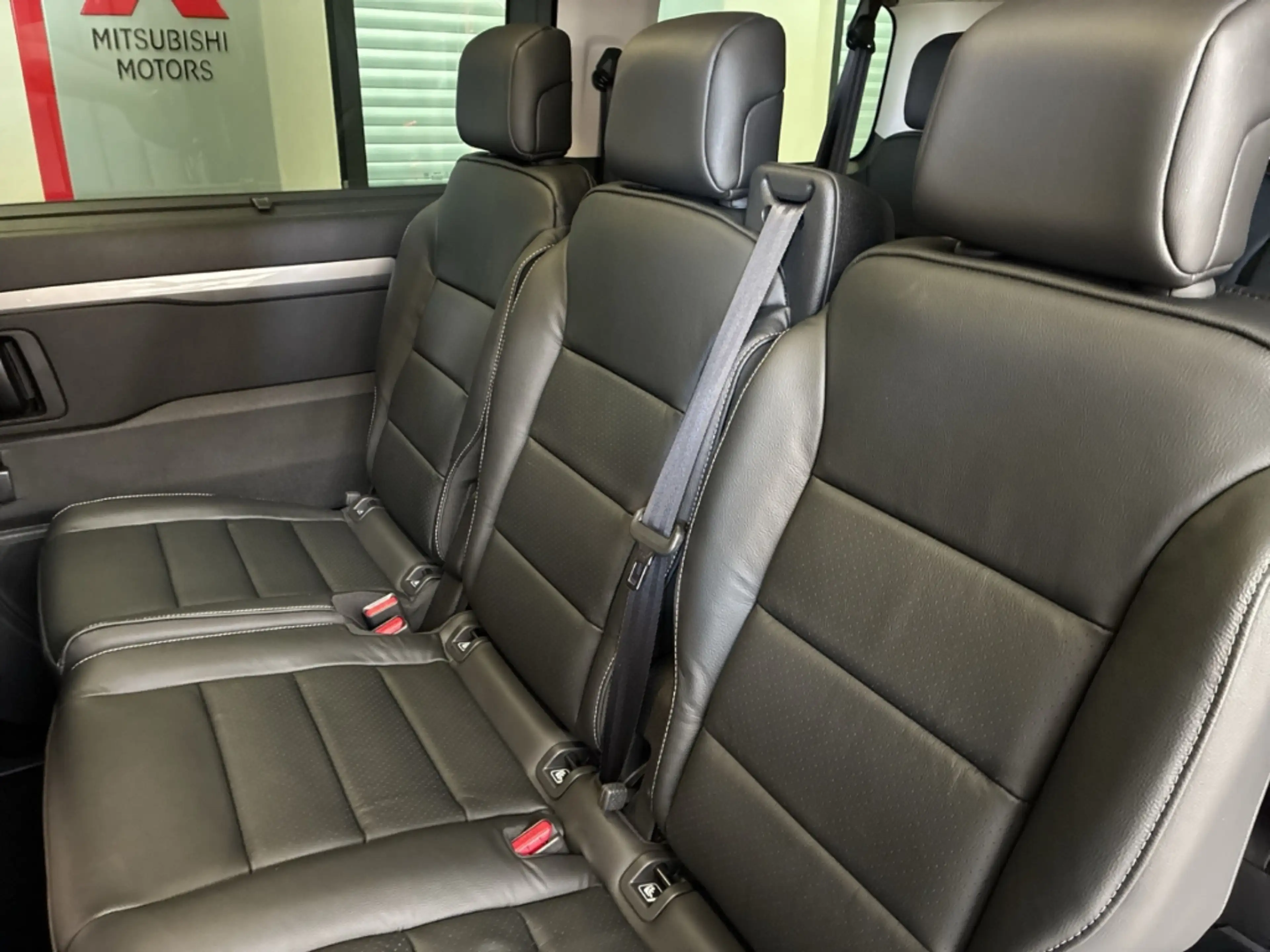 Opel Zafira Life GS 2.2 BlueHDI EAT8 AHK Pano 2x e.Schiebetüren — photo 13