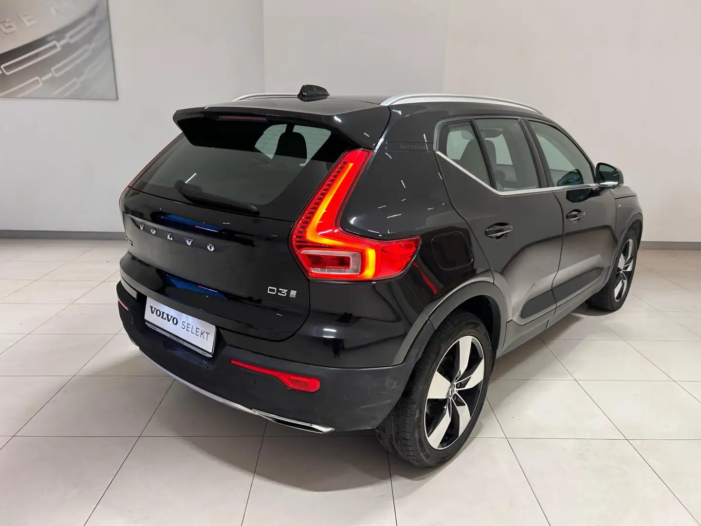 Volvo XC40 D3 Geartronic Inscription Nero - 2