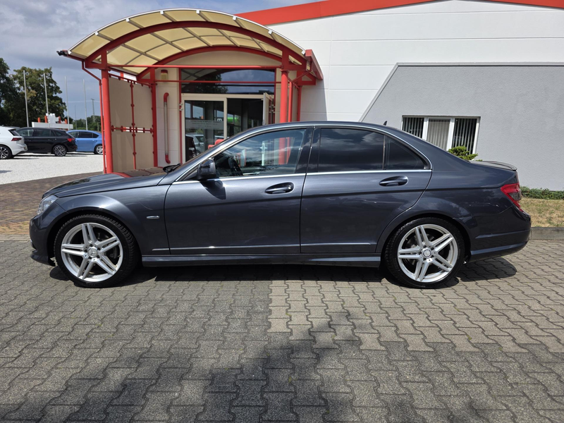 Mercedes-Benz C 200 C 200K AMG-Line — photo 4