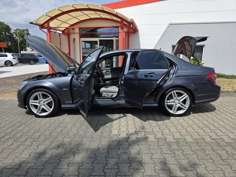 Mercedes-Benz C 200 C 200K AMG-Line — photo 5