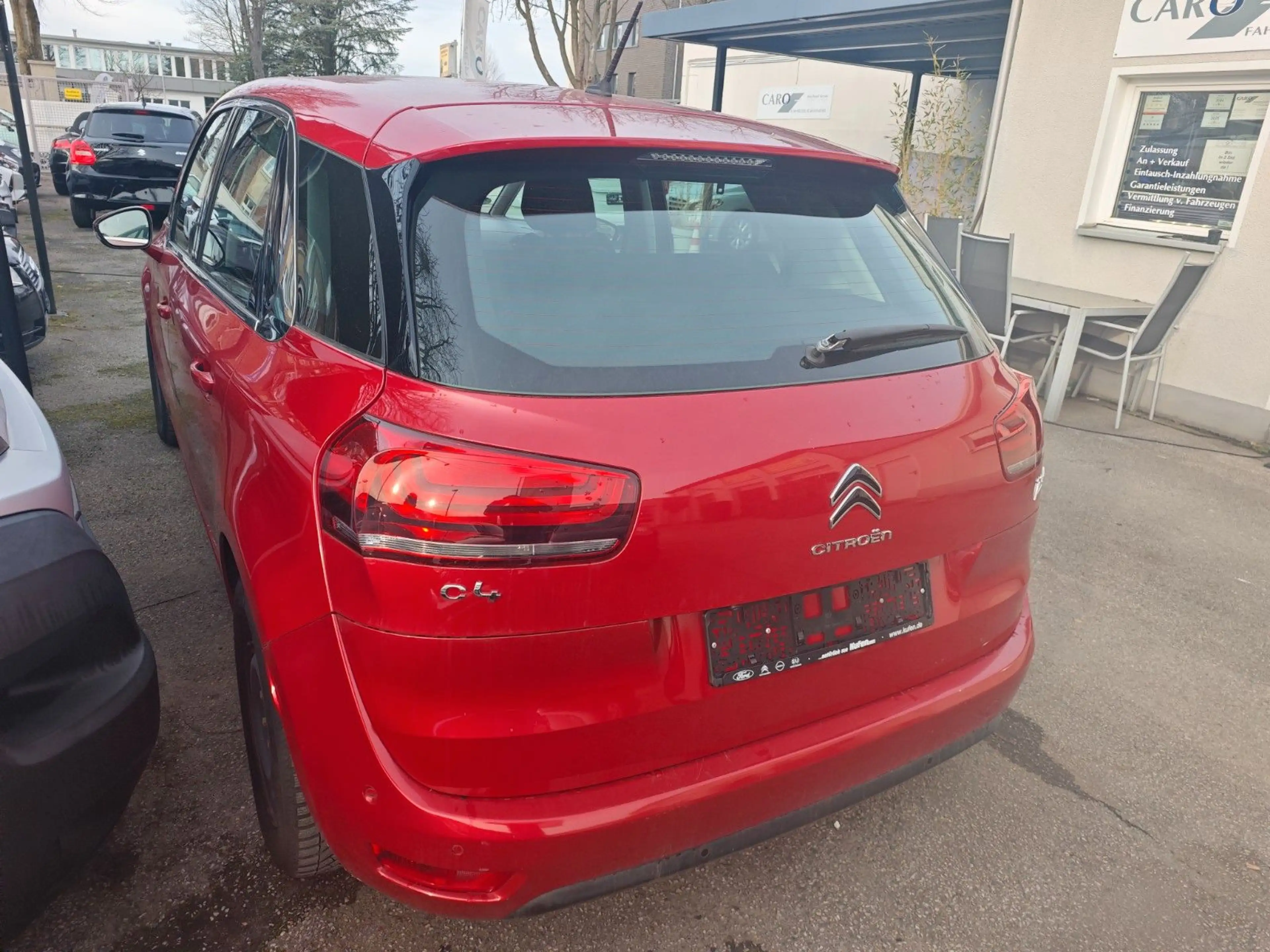 Citroen C4 Picasso — photo 15