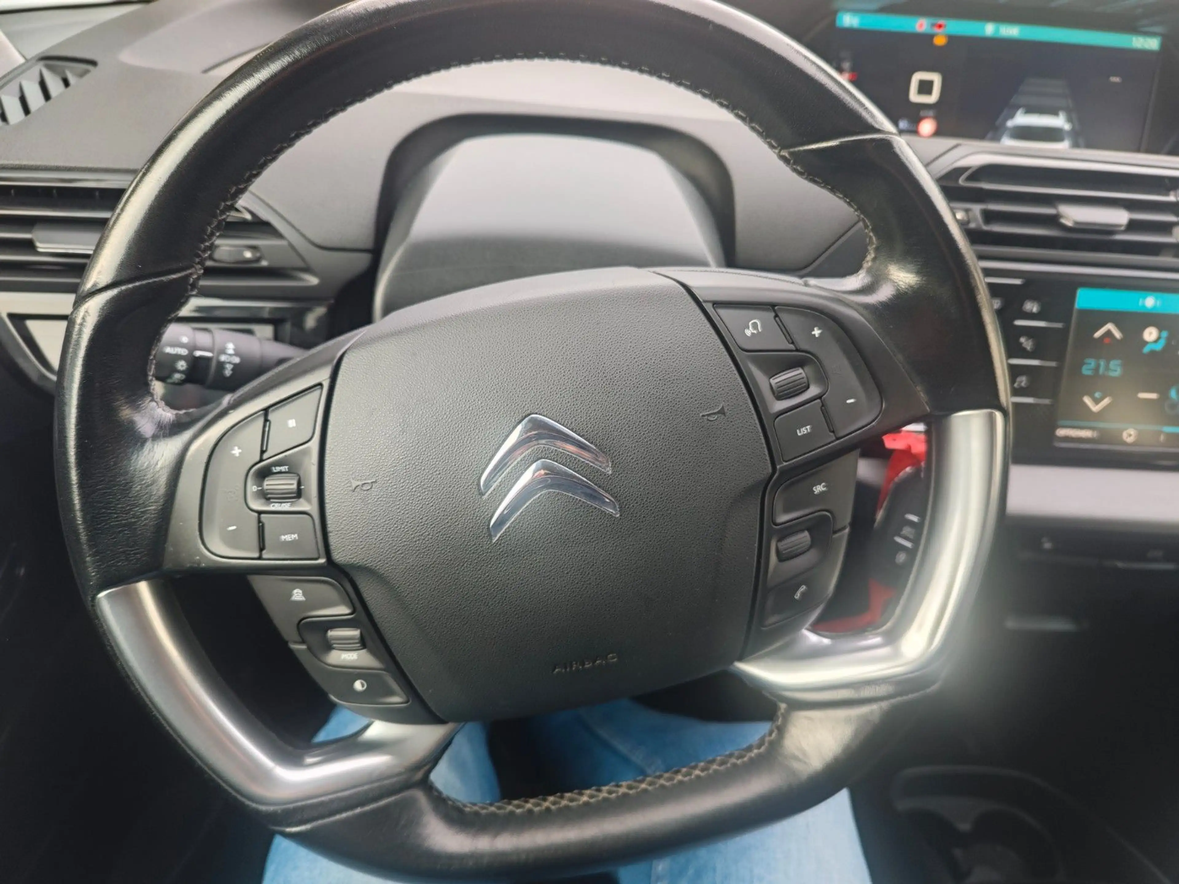 Citroen C4 Picasso — photo 6