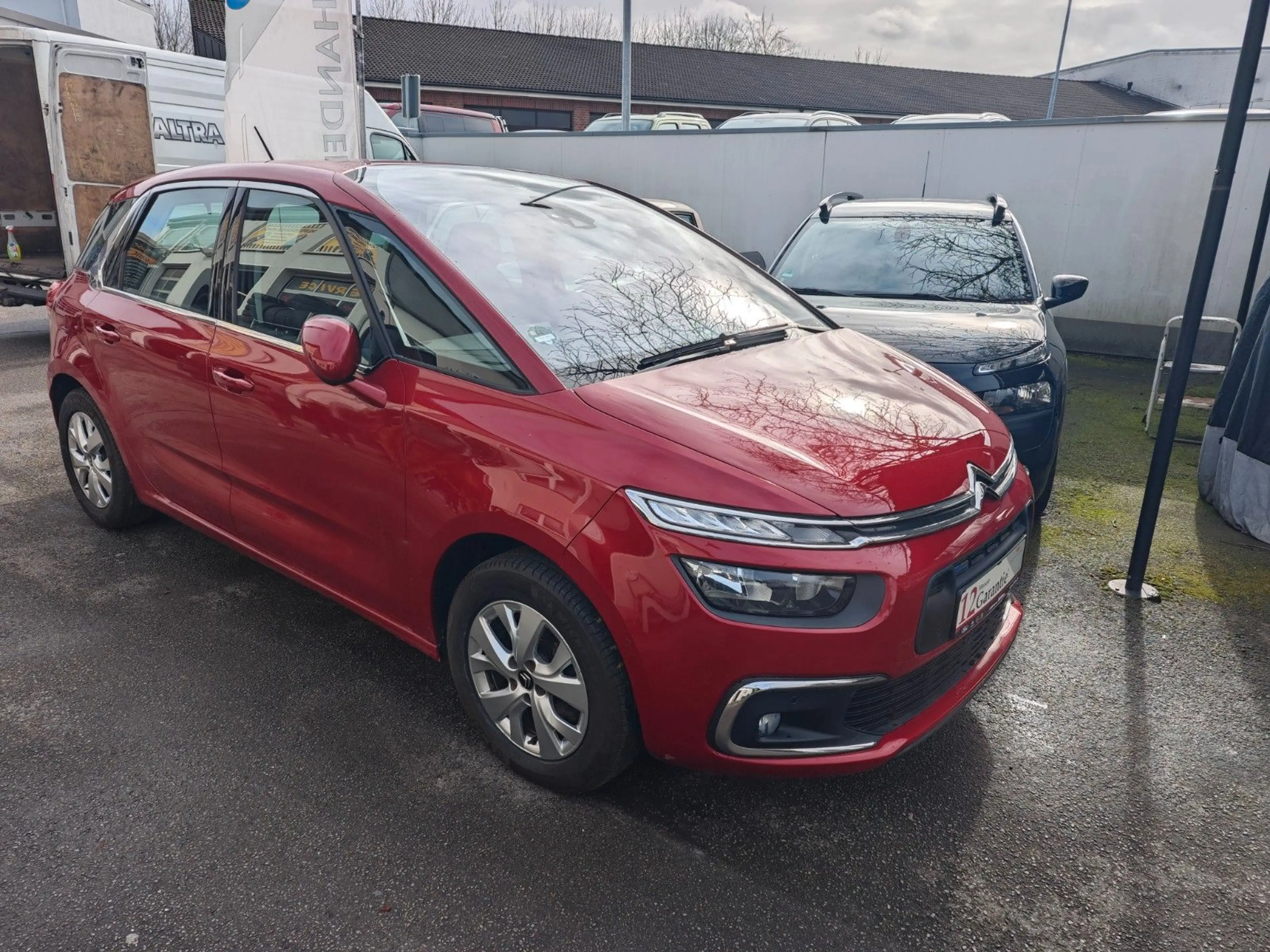 Citroen C4 Picasso — photo 2