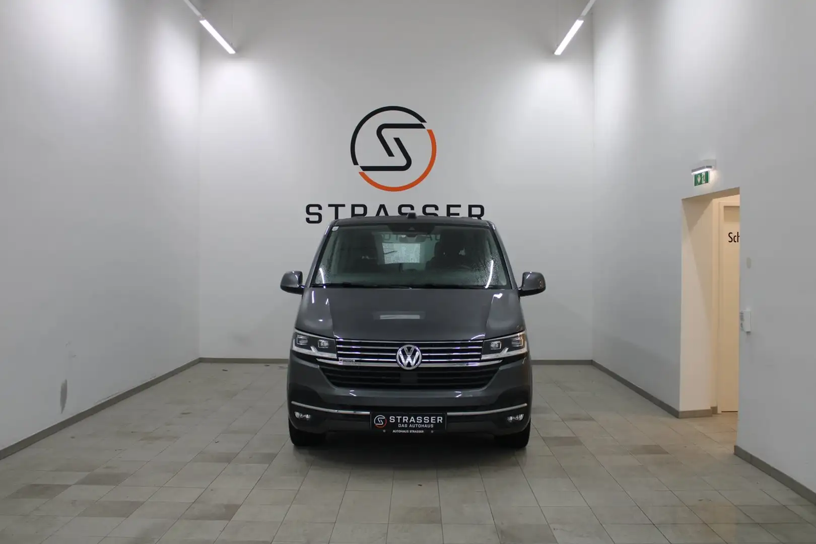 Volkswagen T6.1 Multivan VW T6.1 Multivan Highline TDI 4MOTION Gris - 2