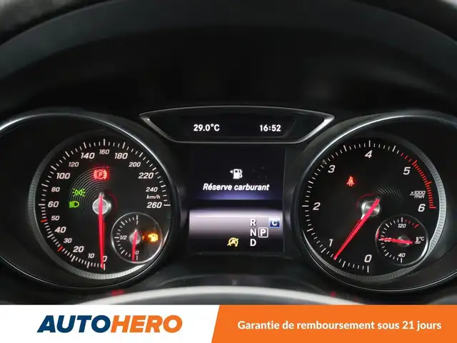 Mercedes-Benz CLA view 20