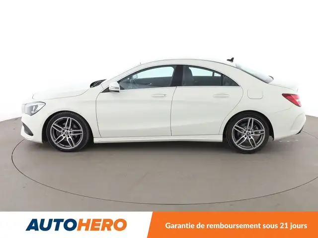 Mercedes-Benz CLA view 3