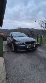 325d Touring Österreich-Paket