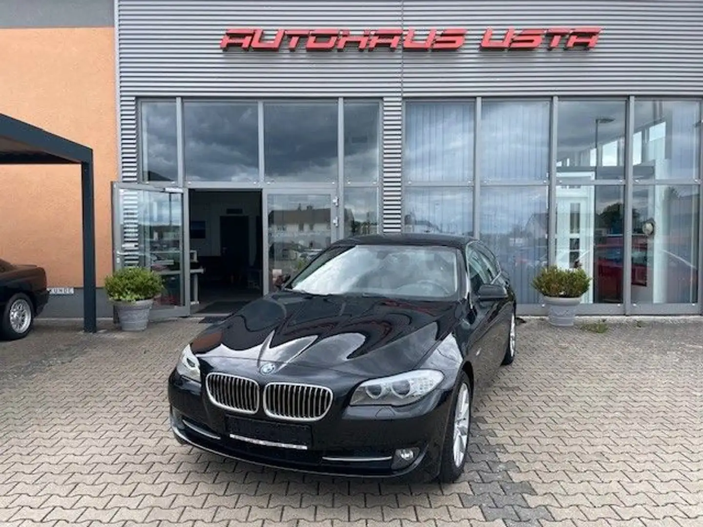 BMW 525 D Fekete - 1