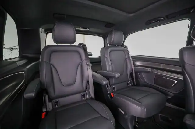 Mercedes-Benz V 300 V300 d 4MATIC EXCLUSIVE Lang Aut.6-Sitzer Airm Ansicht 9