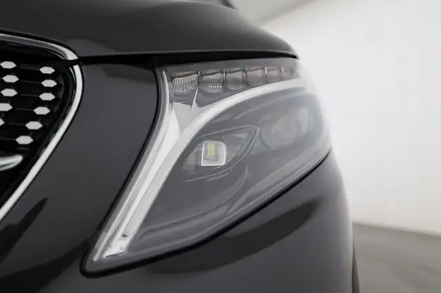 Mercedes-Benz V 300 V300 d 4MATIC EXCLUSIVE Lang Aut.6-Sitzer Airm Ansicht 21