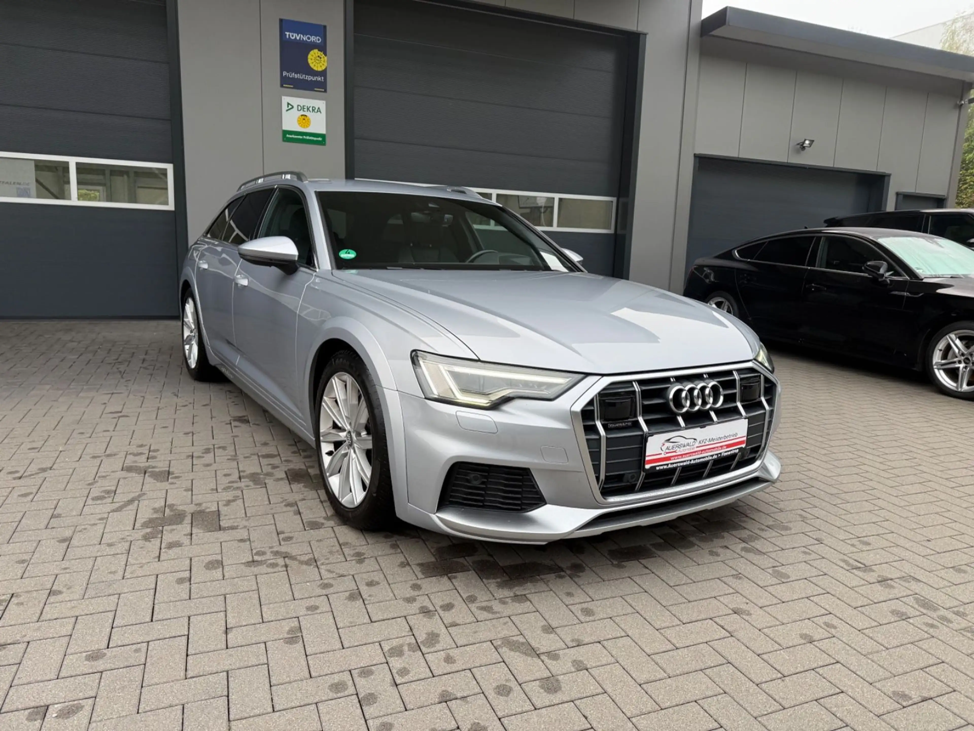 Audi A6 allroad quattro 50 TDI S line *AHK *ACC *LED — photo 3