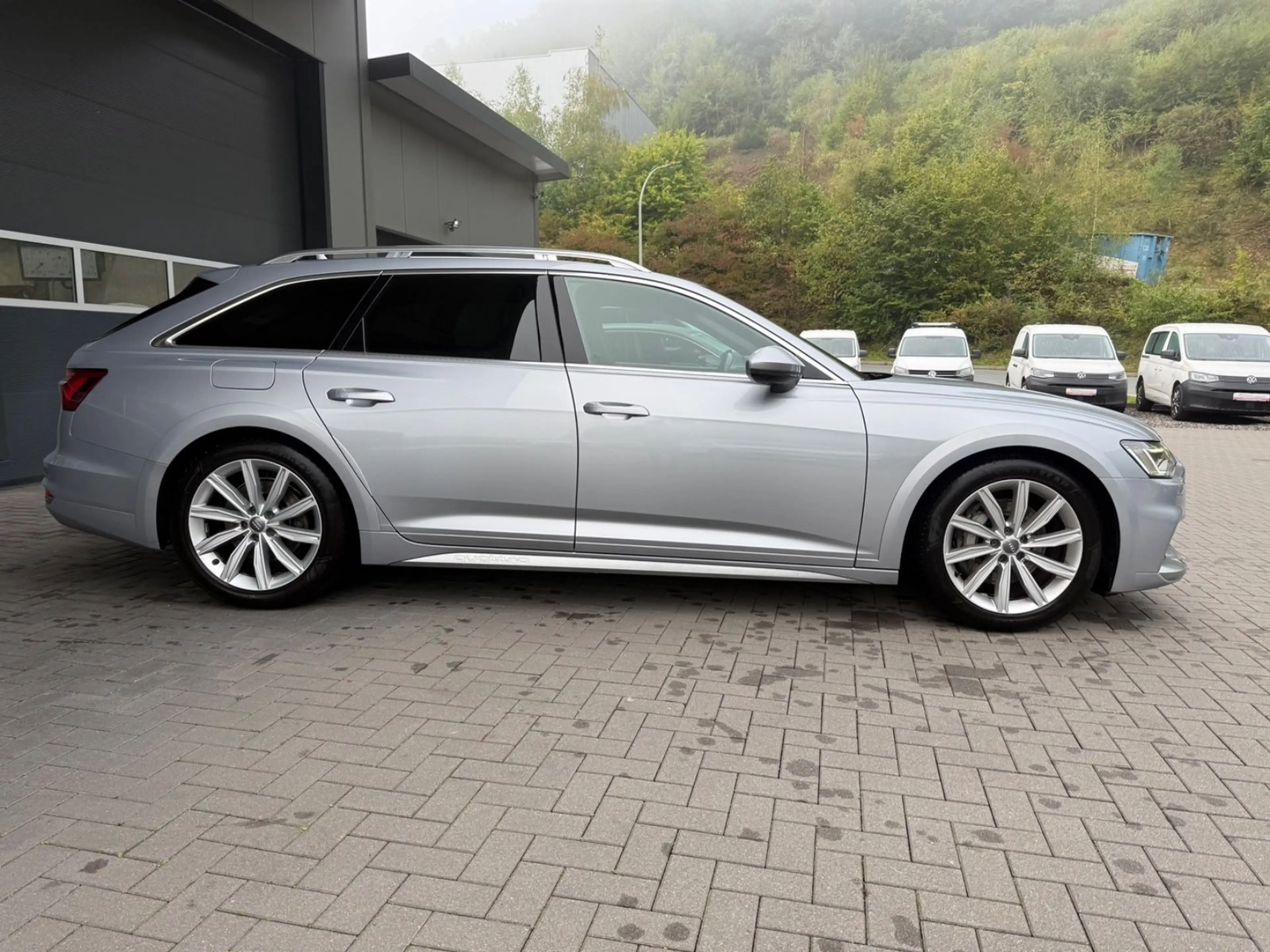 Audi A6 allroad quattro 50 TDI S line *AHK *ACC *LED — photo 5