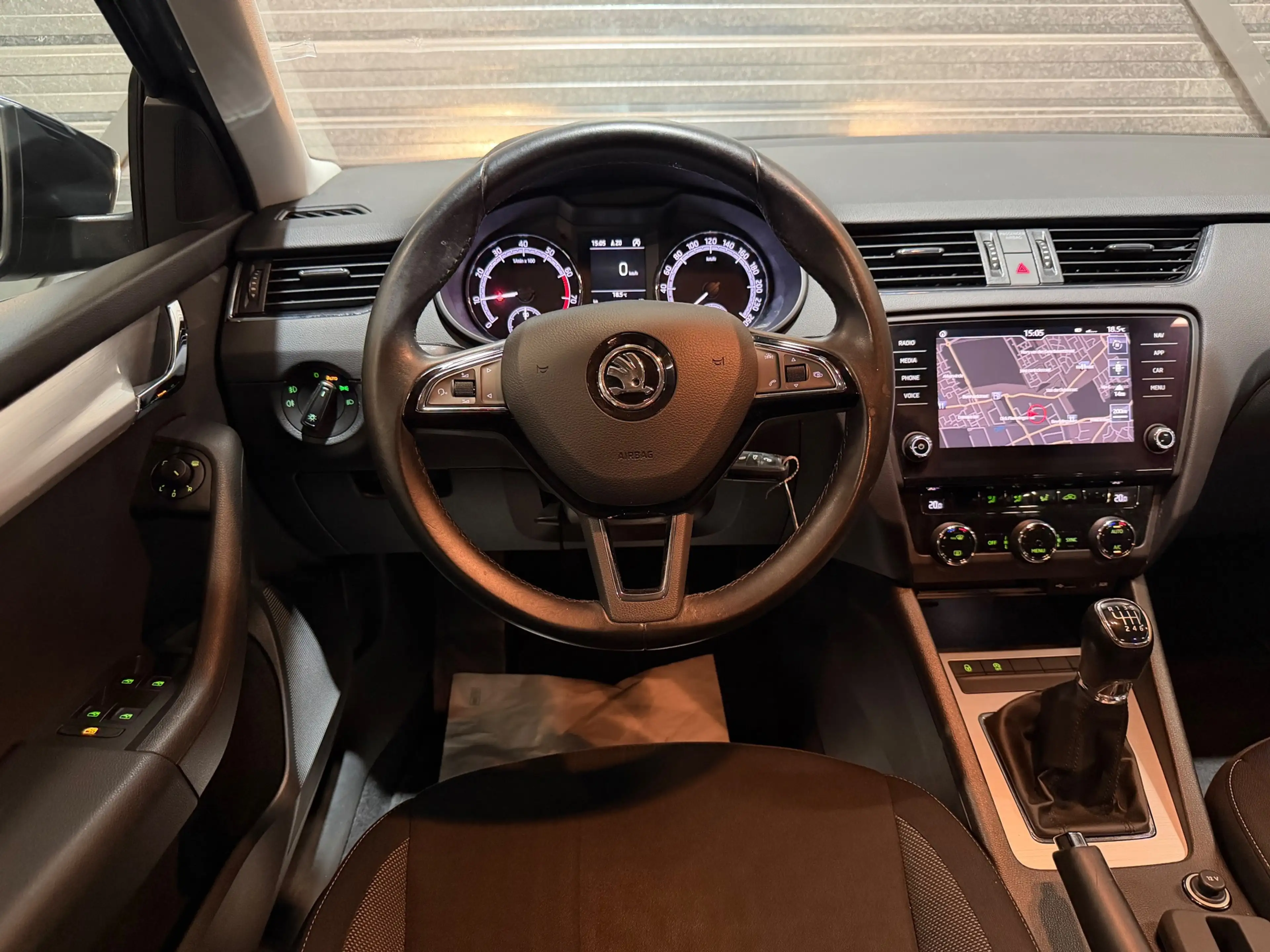 Skoda Octavia Combi 1.0 TSI Greentech Ambition Business AIRCO/NA — photo 8