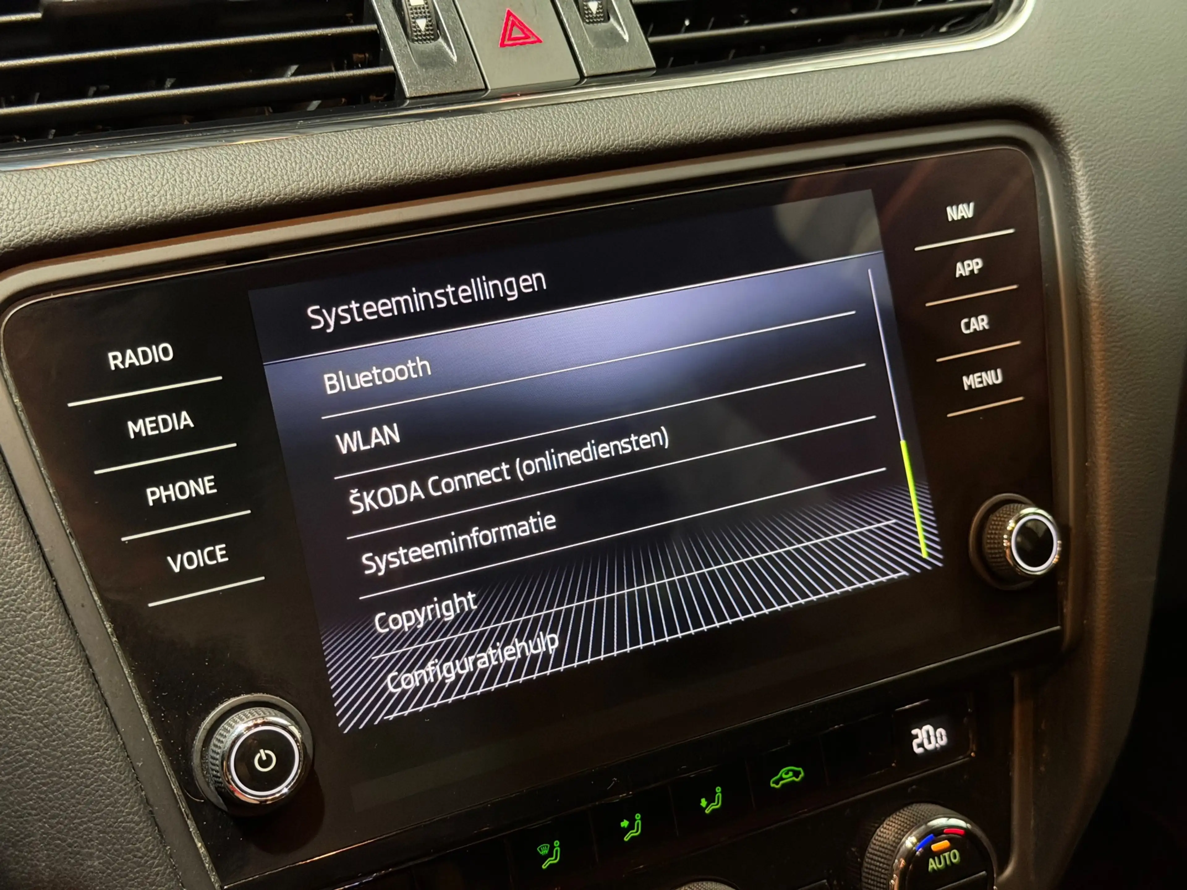 Skoda Octavia Combi 1.0 TSI Greentech Ambition Business AIRCO/NA — photo 33