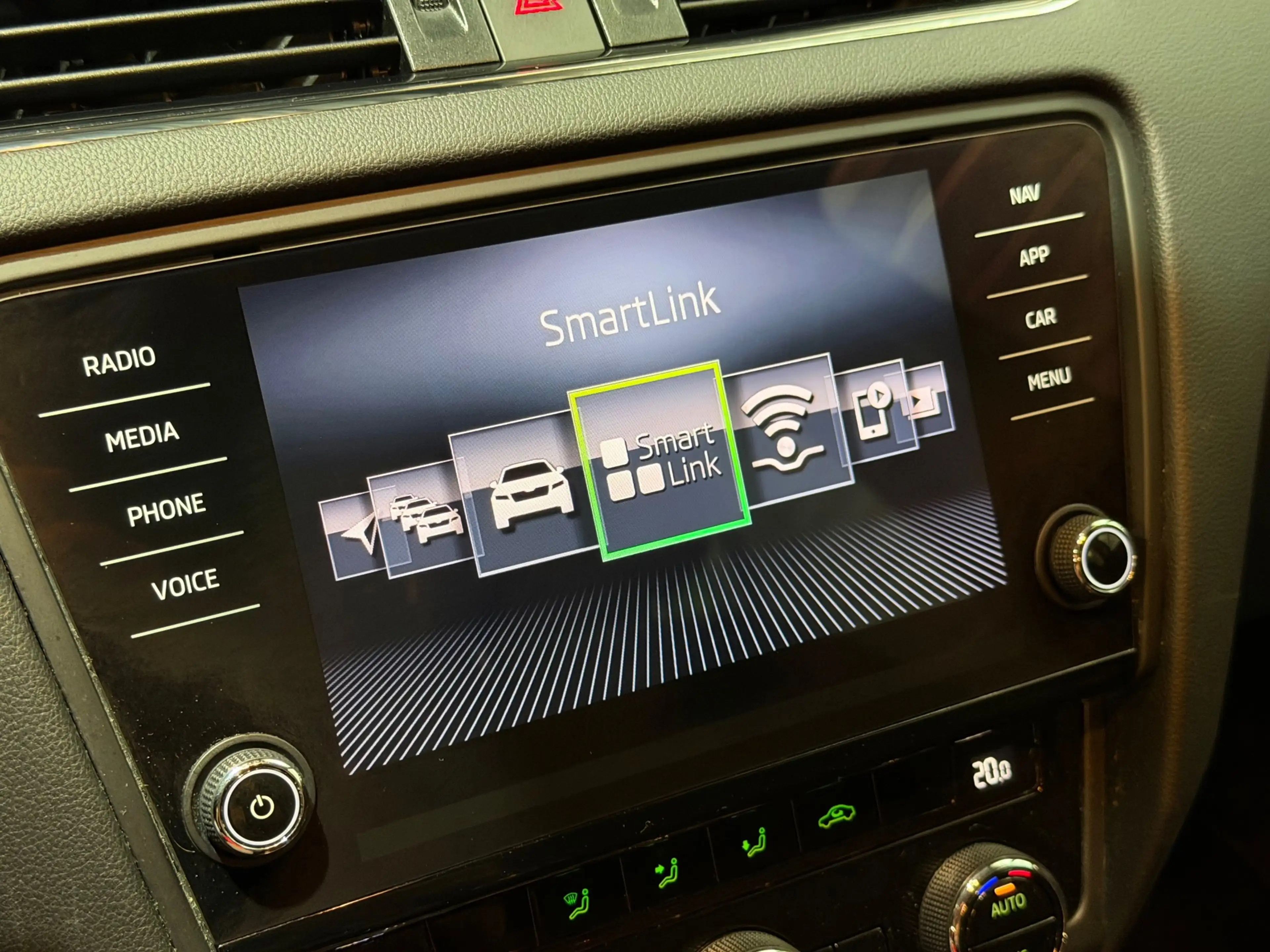 Skoda Octavia Combi 1.0 TSI Greentech Ambition Business AIRCO/NA — photo 25