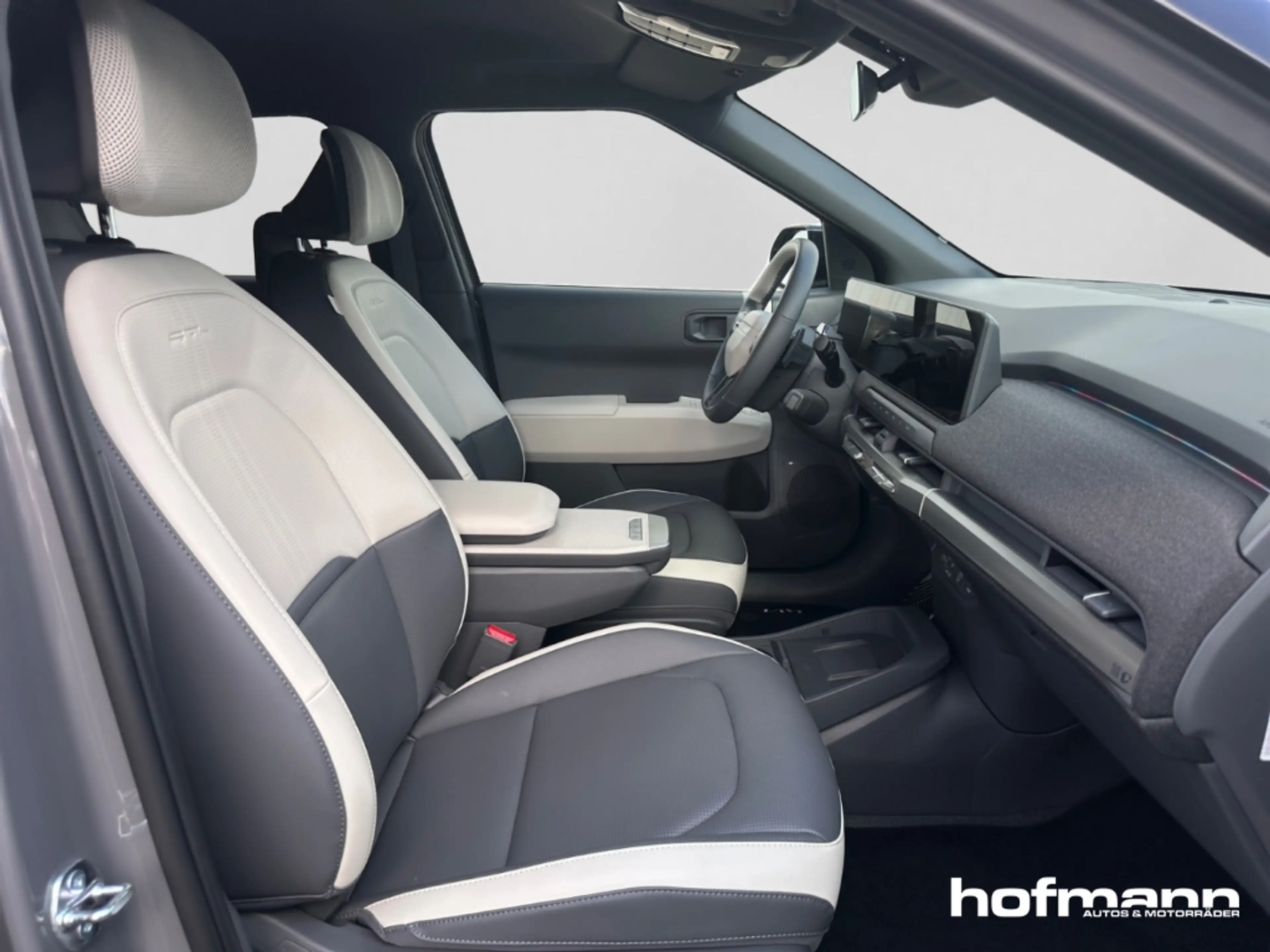 Kia EV3 GT-line 81 HUD 360-Kamera Memory Navi V2X Carplay — photo 15