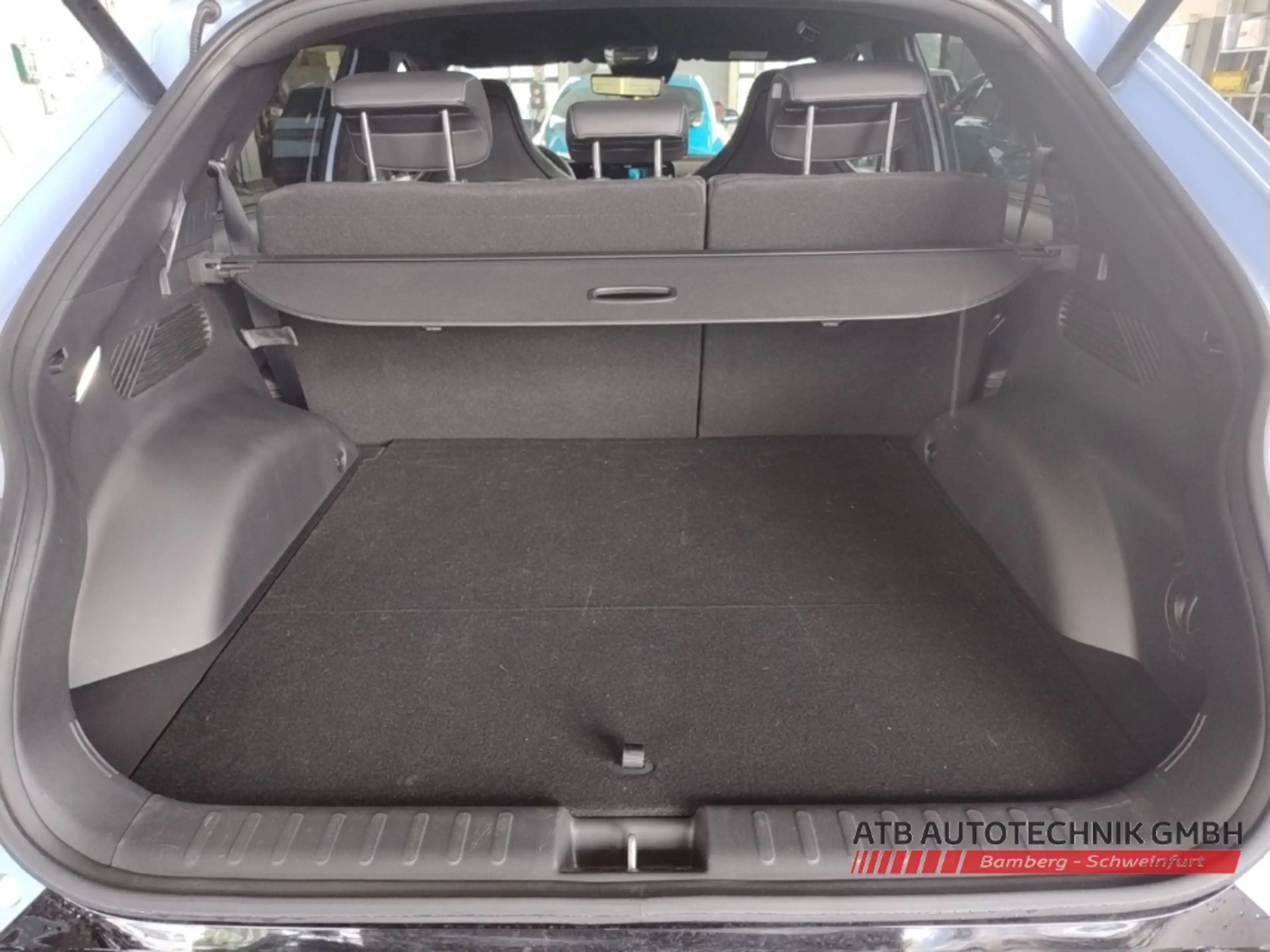 Hyundai IONIQ 5 Sitz-Paket 84kWh 4WD 609PS 98,8% SOH — photo 7