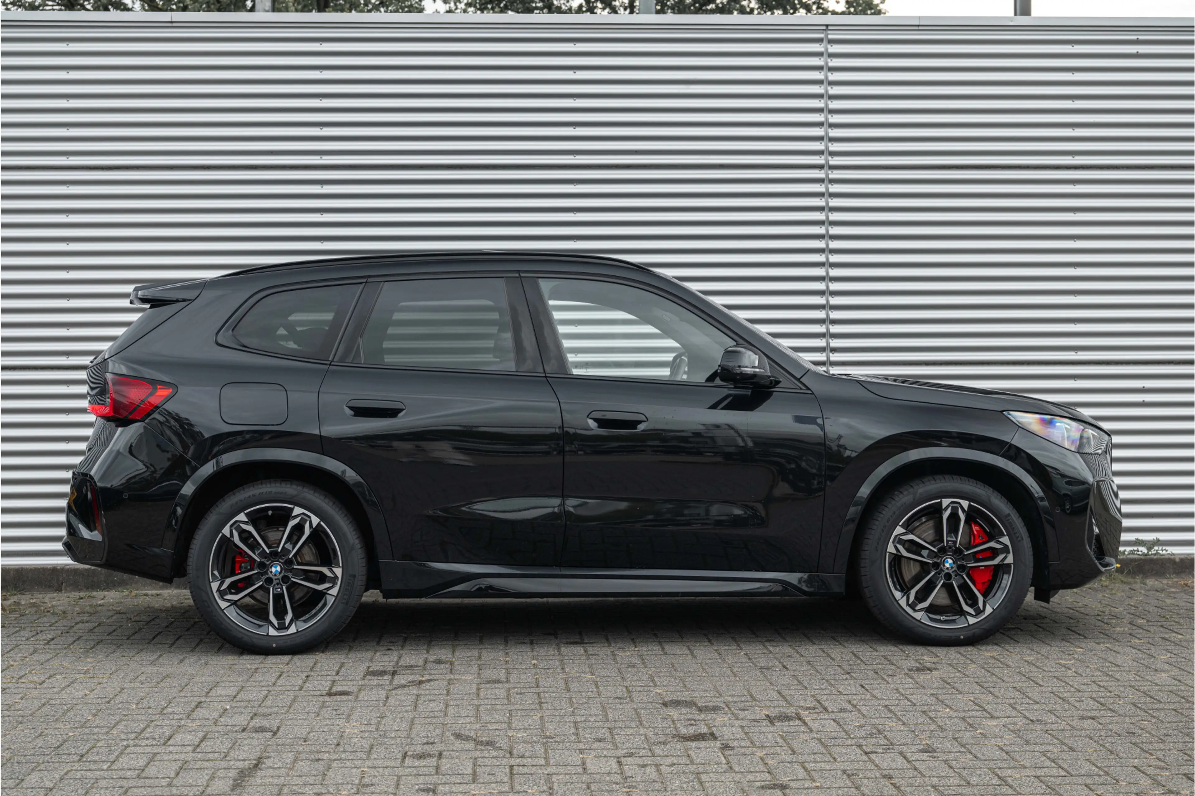 BMW X1 xDrive30e M Sport Automaat / Trekhaak / Panoramada — photo 3