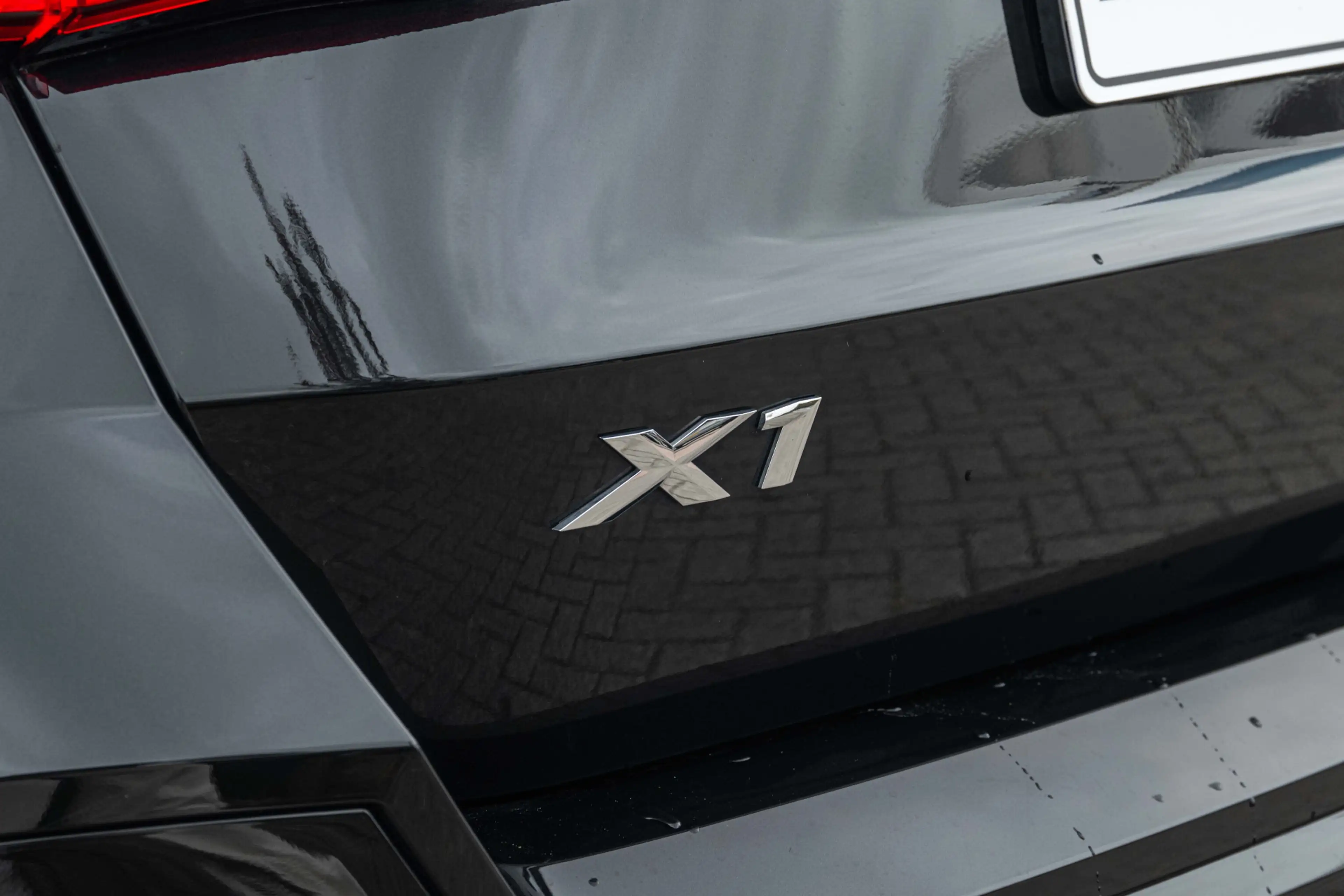 BMW X1 xDrive30e M Sport Automaat / Trekhaak / Panoramada — photo 14