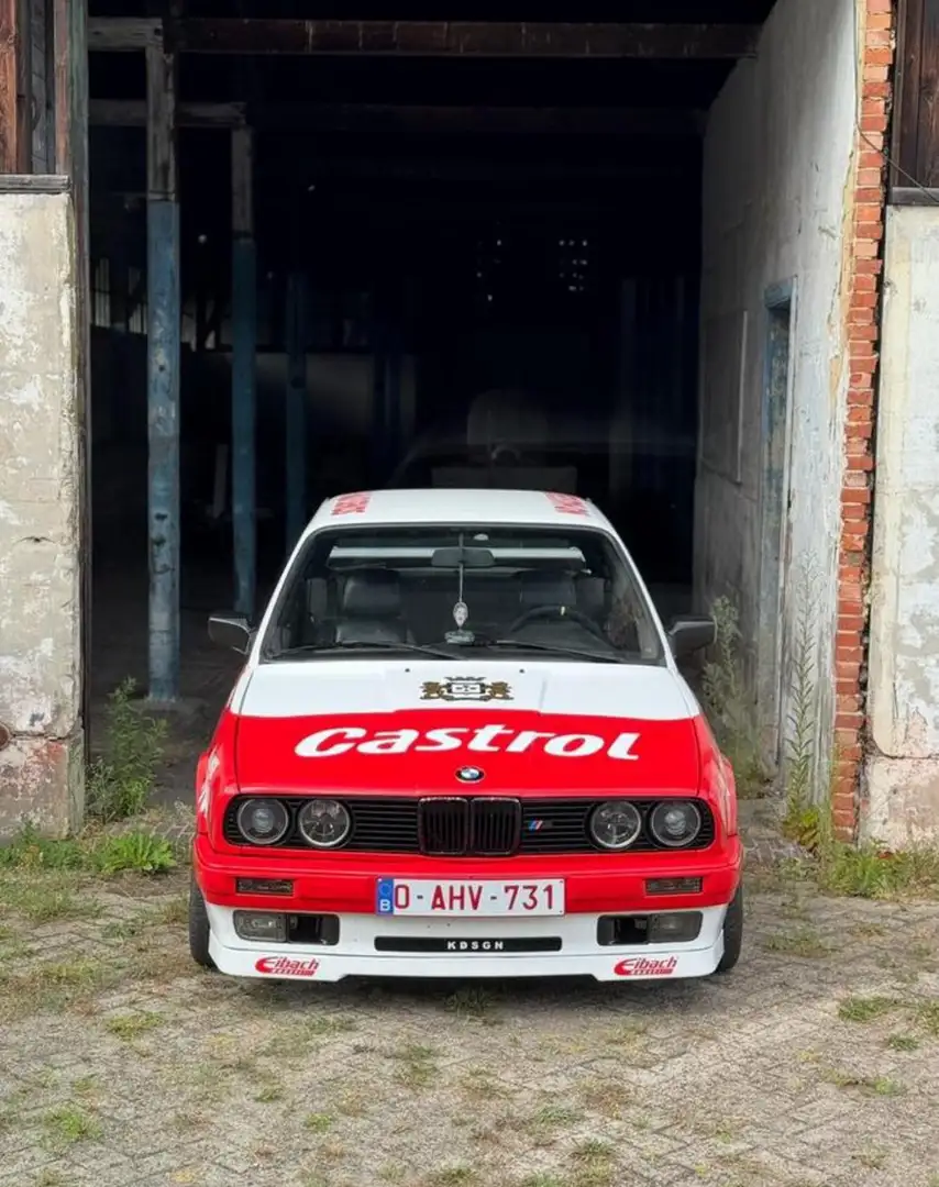 BMW 325 BMW E30 coupe met M50 swap op papier sper diff - 2