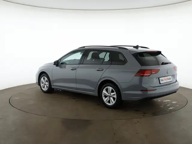 Volkswagen Golf view 5