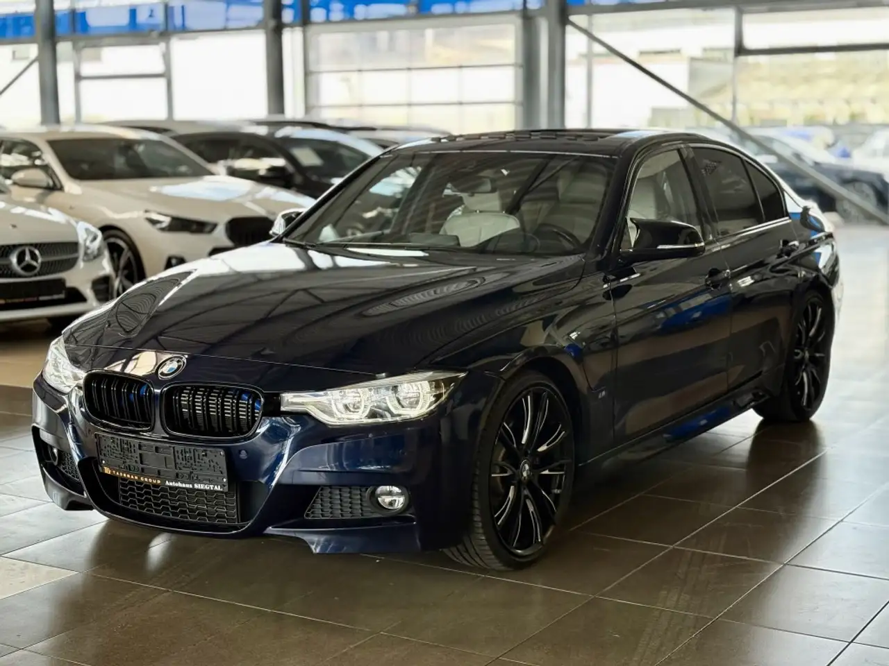 BMW 330