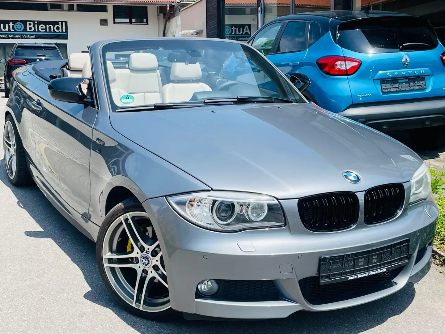 BMW 120 1 Cabrio 120d M Paket Xenon Navi Grau - 1