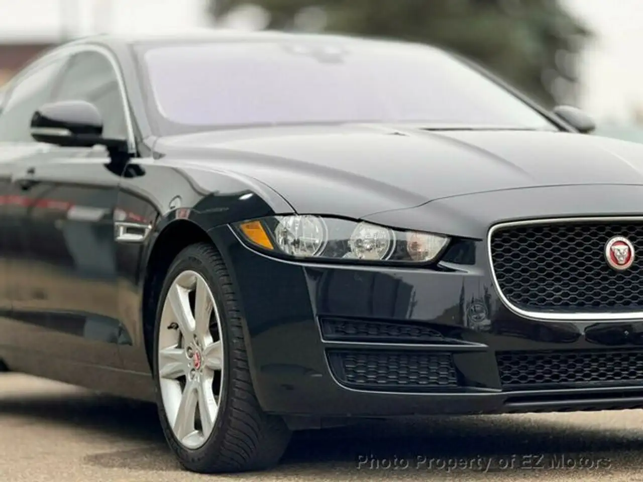 Jaguar XE снимка Jaguar XE