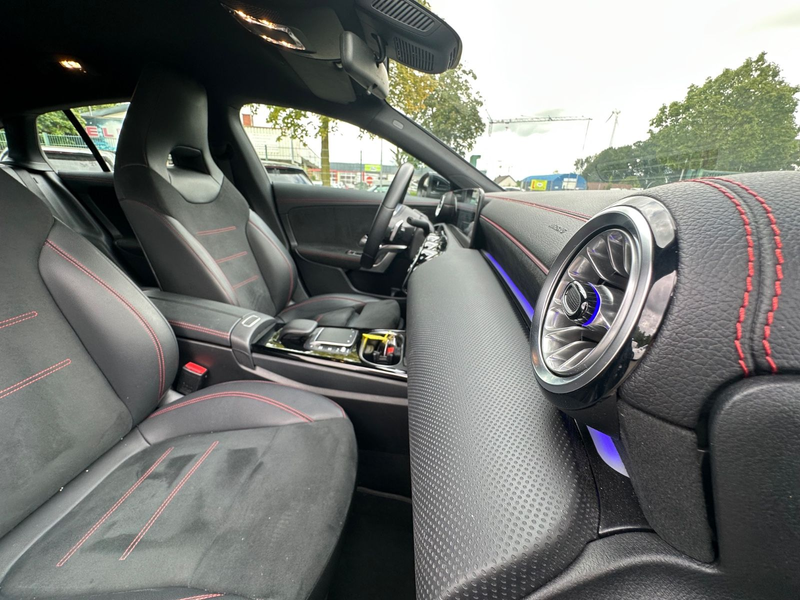 Mercedes-Benz CLA 250 CLA 250 e DCT SB AMG Line Navi LED — photo 13