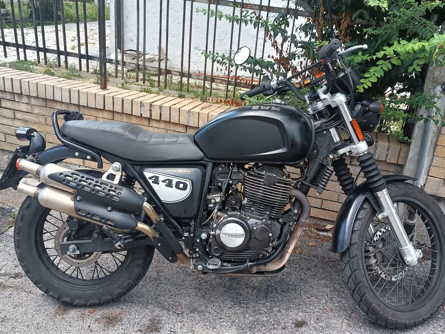 SWM Silver Vase 440 Siyah - 1