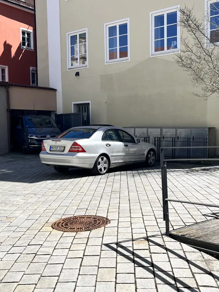 Mercedes-Benz C 180 Classic, foto 1