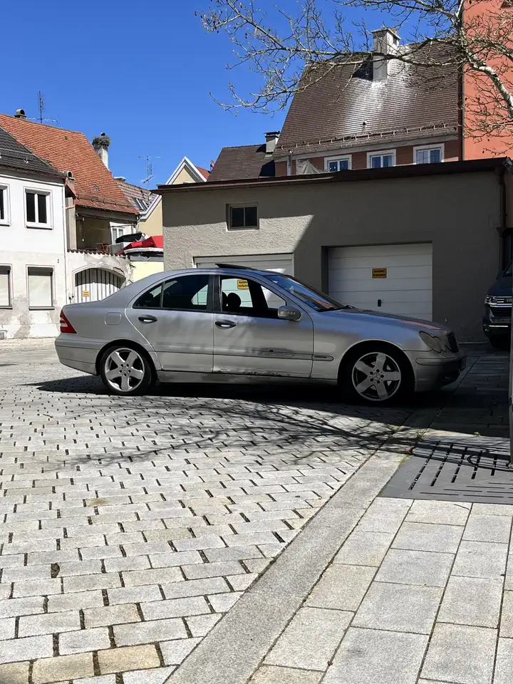 Mercedes-Benz C 180 Classic, foto 3