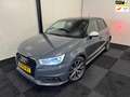 Audi A1 Sportback 1.0 TFSI S-Line 2018 LED/XENON/TWOTONE/C Grijs - thumbnail 1