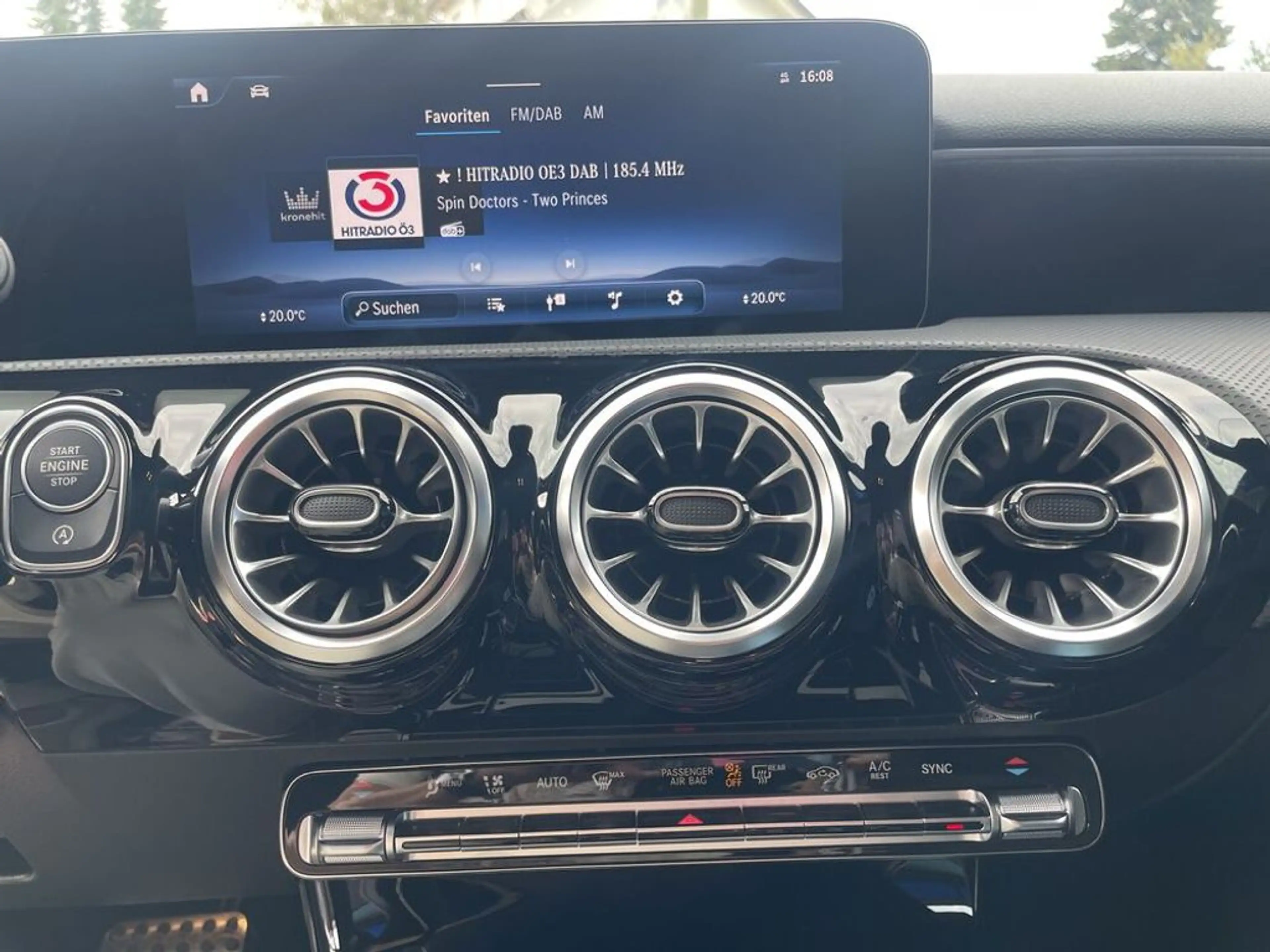 Mercedes-Benz A 200 d Automatik AMG Panorama Premium Paket — photo 14